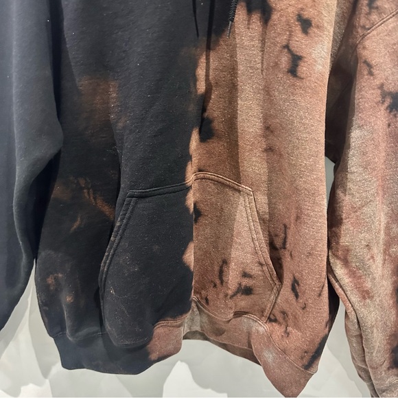 Reworked Split Bleached Hoodie - Picture 5 of 11